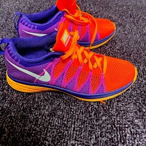 Like new woman’s Nike Flynkknit Lunar 2 size 7 1/2
